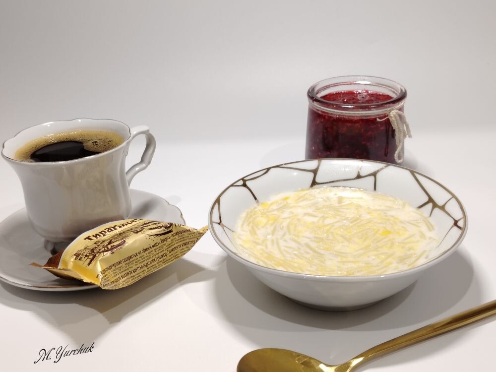 Молочный суп с  вермишелью