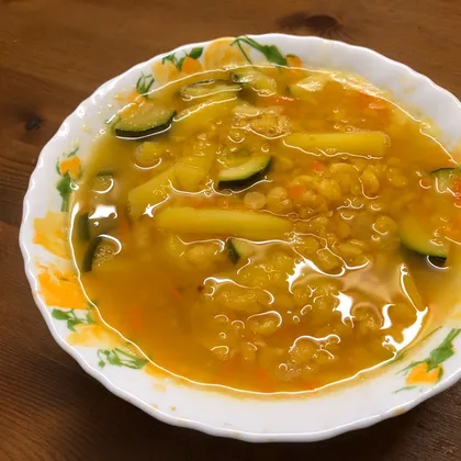Гороховый суп с кабачком