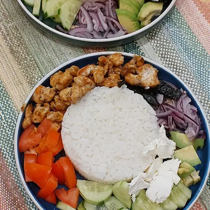 Рис с курицей терияки и овощами