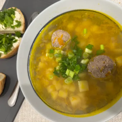 Суп гороховый с фрикадельками в мультиварке 