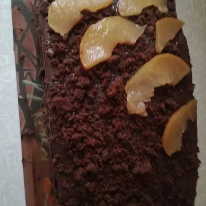 Шоколадно-персиковый торт