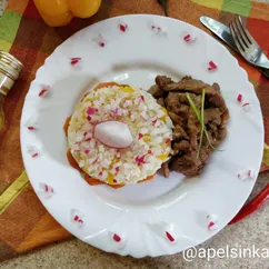 Индейка в остром соусе с рисом и овощами