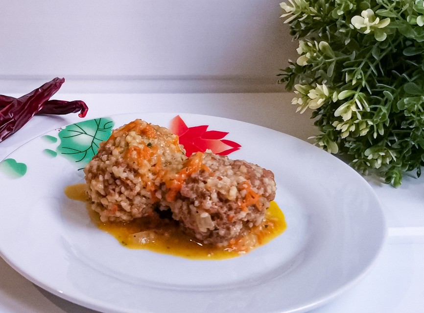 Тефтели с кускусом