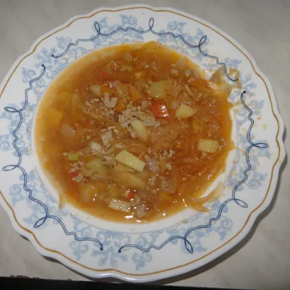 Суп с фаршем и квашеной капустой в мультиварке