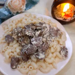 Куриные сердечки в сметане