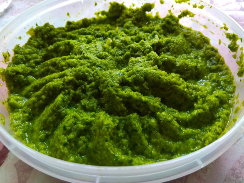 Соус из яблок и чеснока