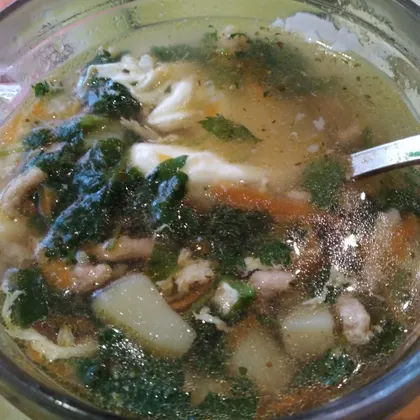 Очень сытный суп с крапивой и зеленью