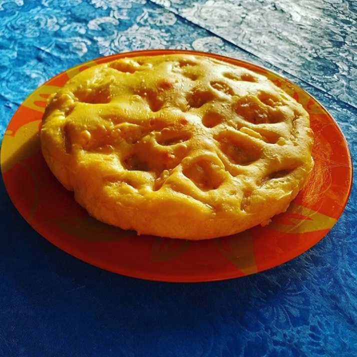 Банановый пирог с яблоками