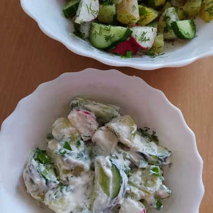 Картофельный салат с редисом и сметаной