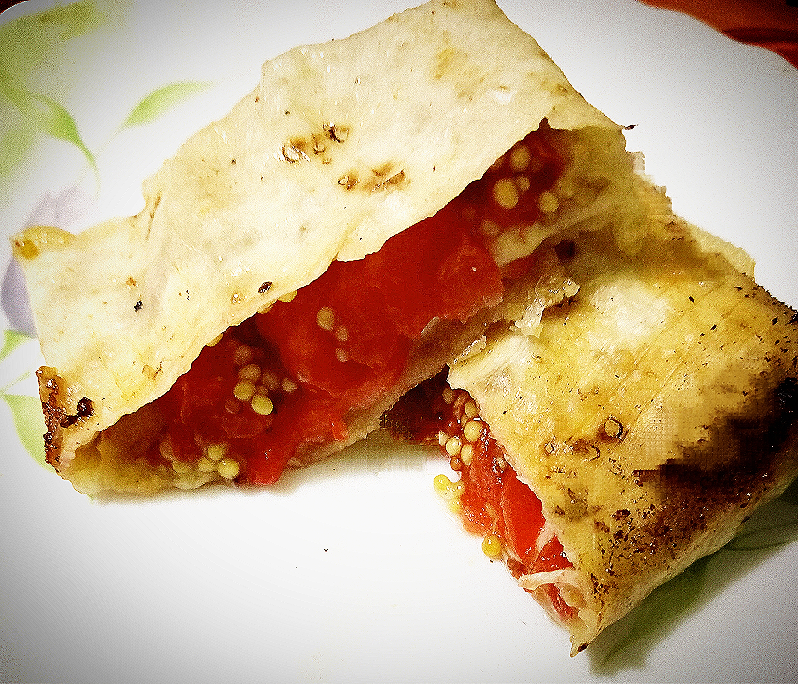 Пикантные конвертики к чаю или на перекус