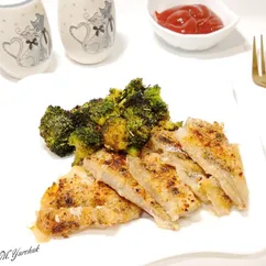 Минтай с брокколи в аэрогриле