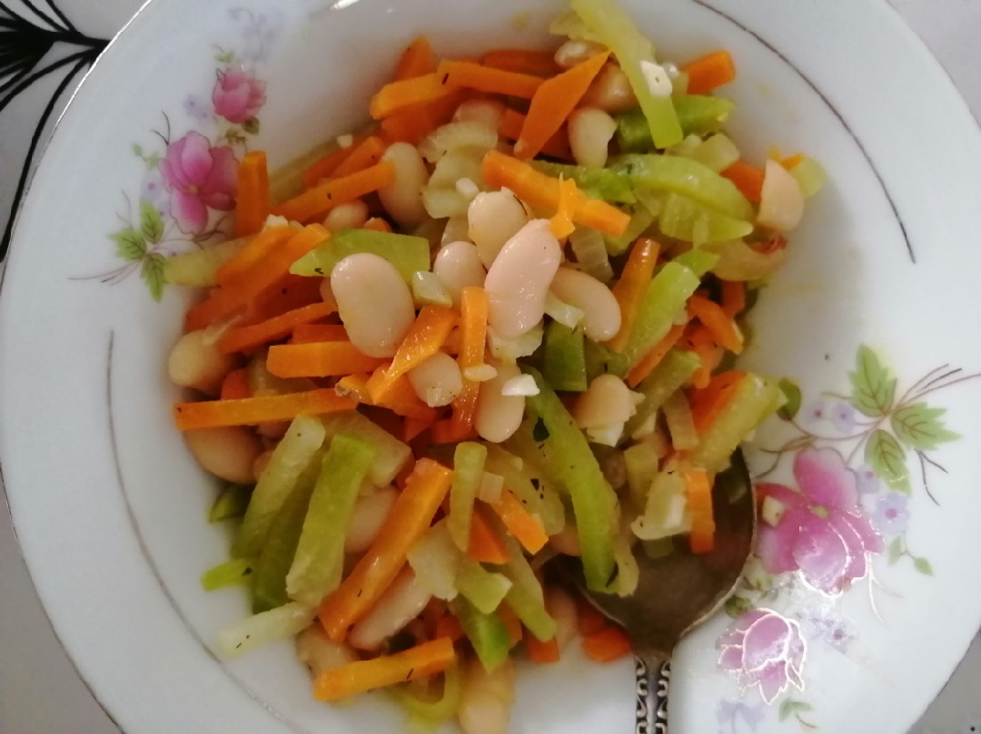 Тёплый зимний салат