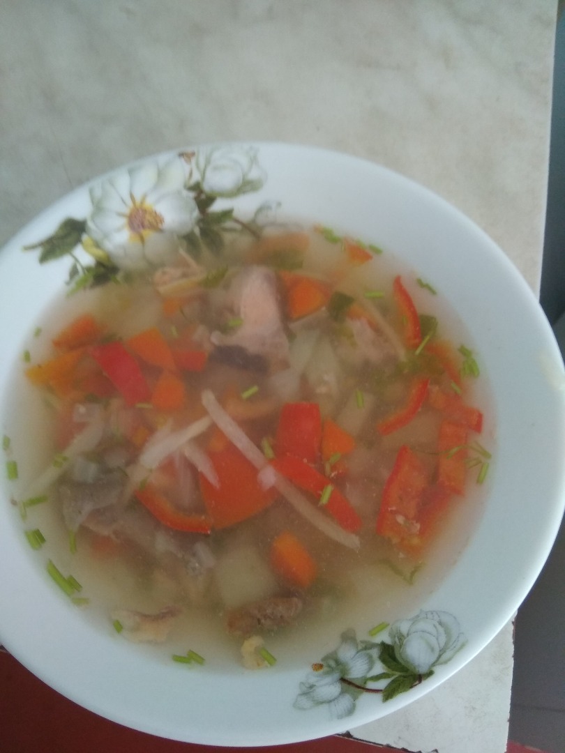 Суп из консервированной горбуши с плавленным сырком
