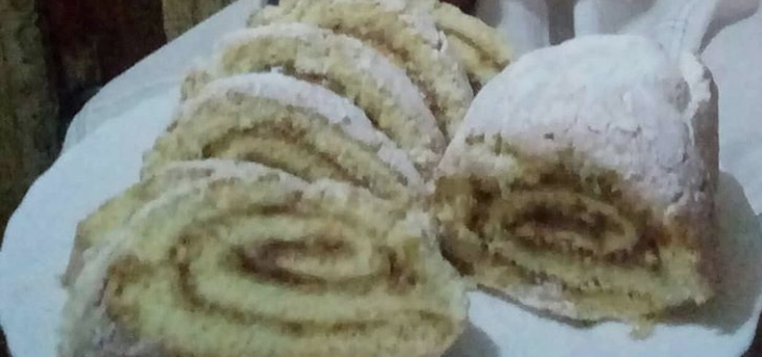 Рулет с повидлом