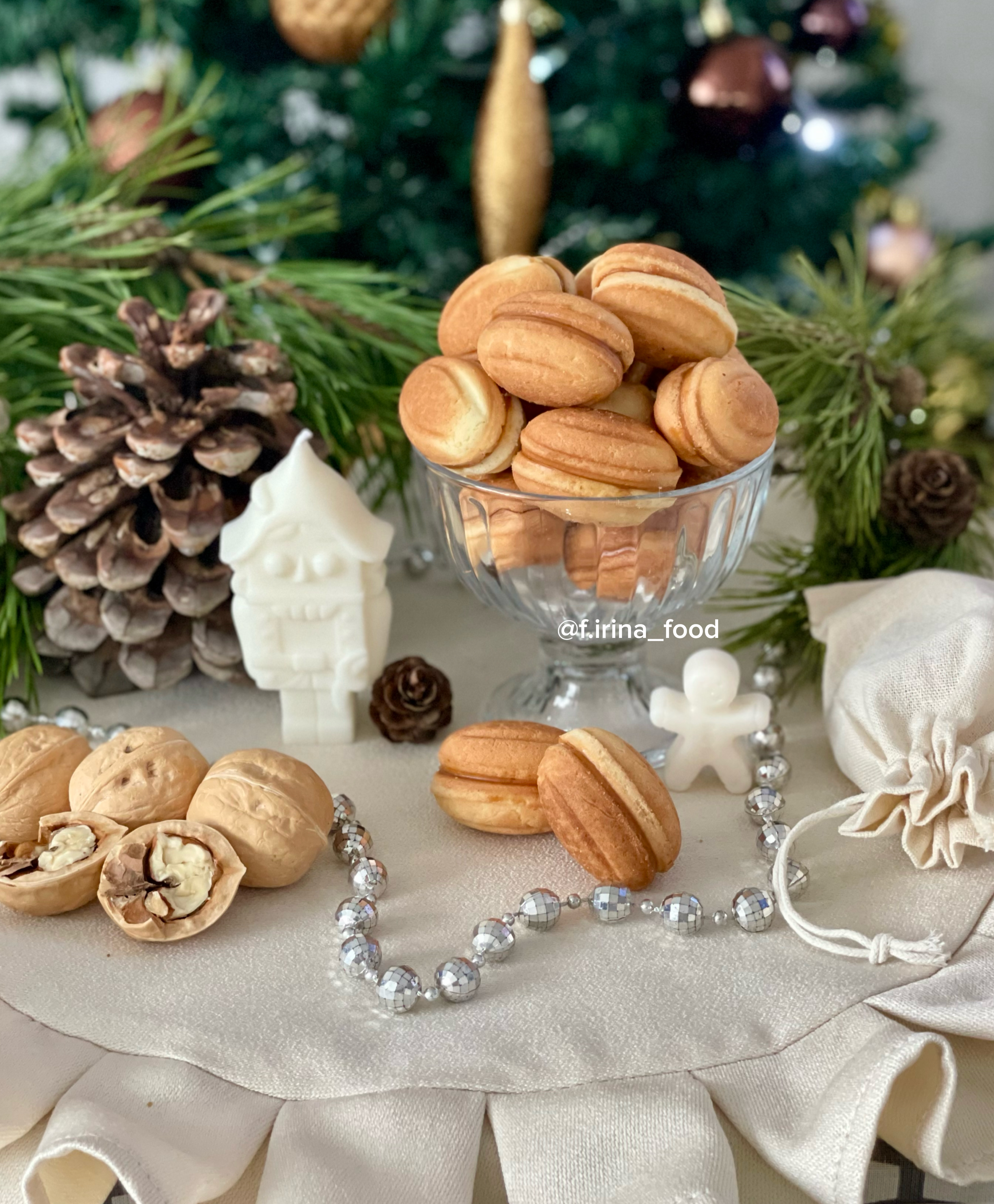 Печенье Орешки с вареной сгущенкой