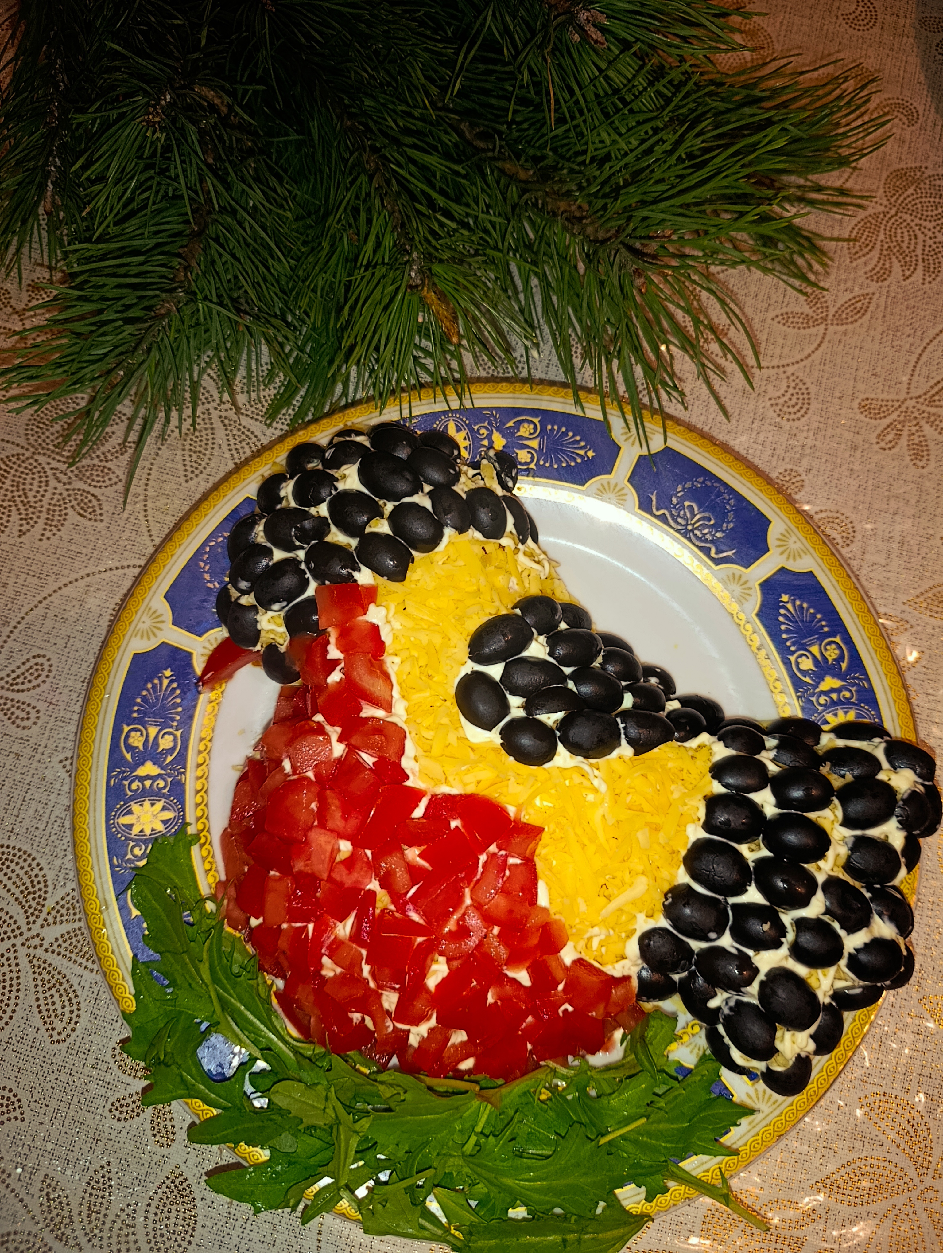 Салат "Снегирь" с говядиной