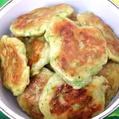 Кабачковые оладьи 