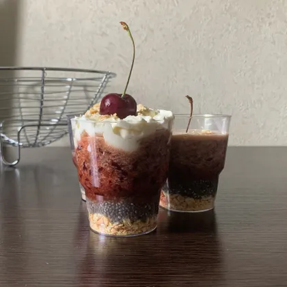 Черешневый десерт с семенами чиа
