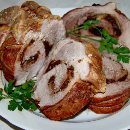 Фаршированное свиное филе (по-датски)