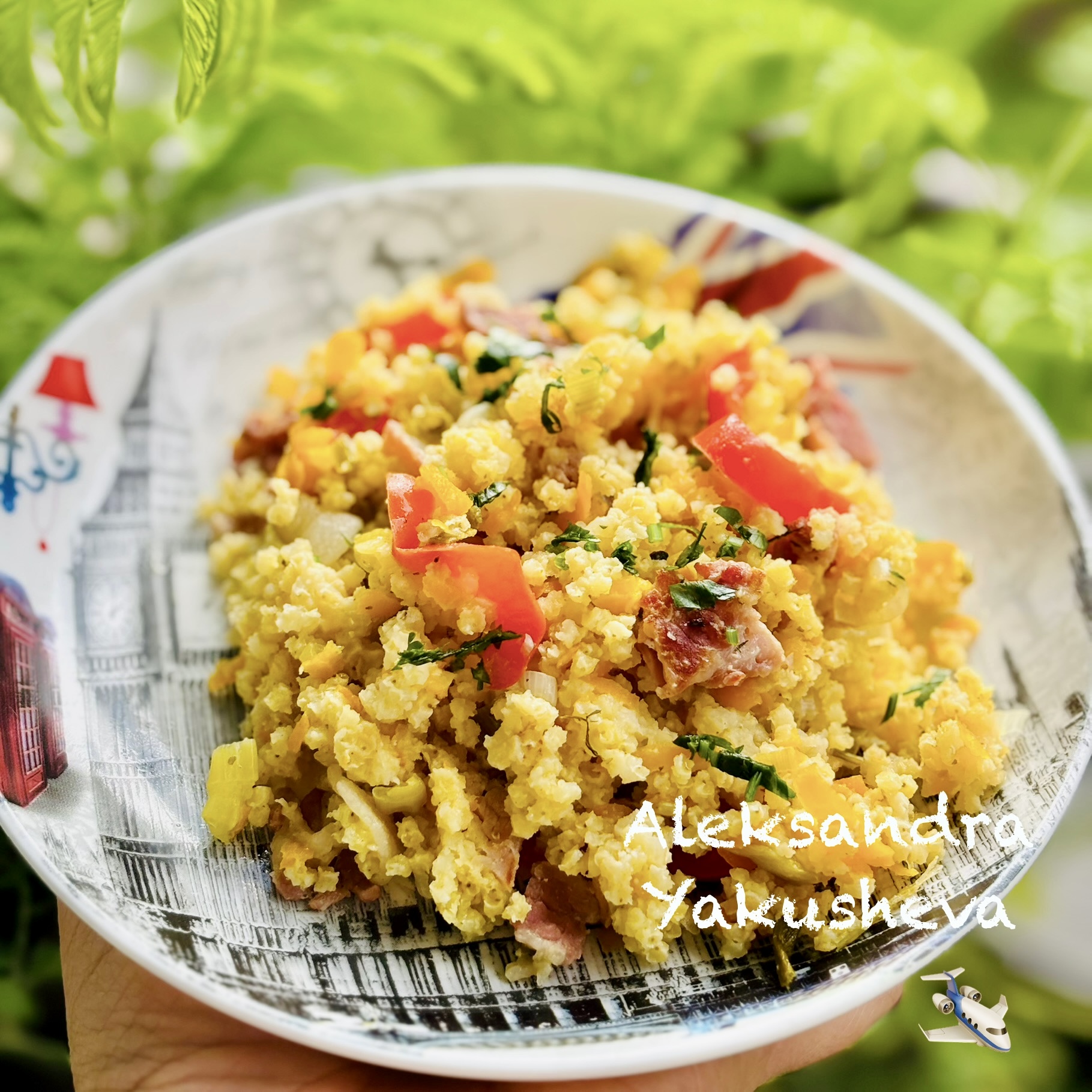 Пшенка с беконом и овощами в мультиварке