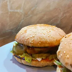 Бургер с наггетсами