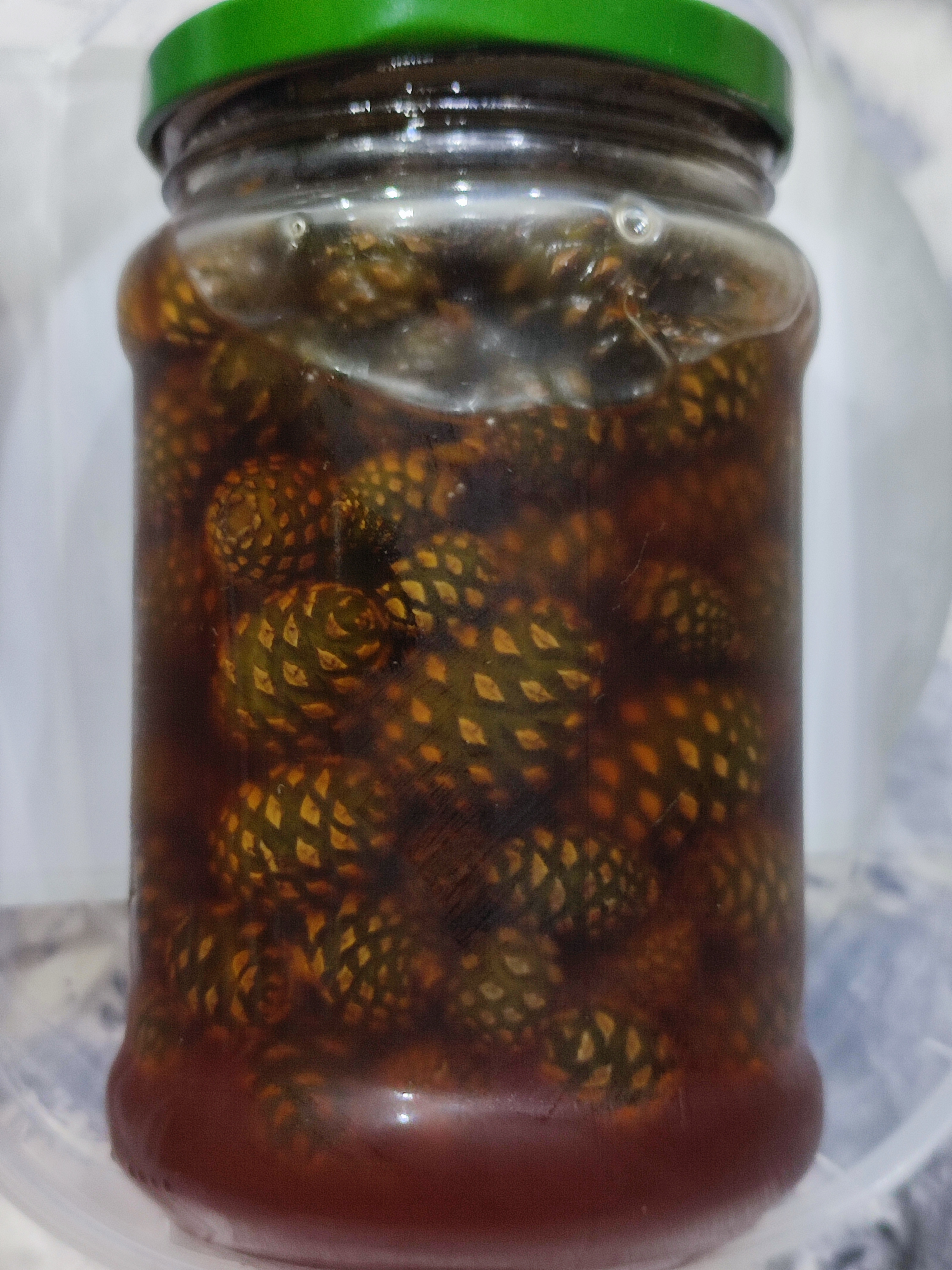 Варенье из сосновых шишек