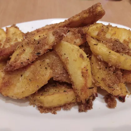 Хрустящий запечённый картофель в панировке