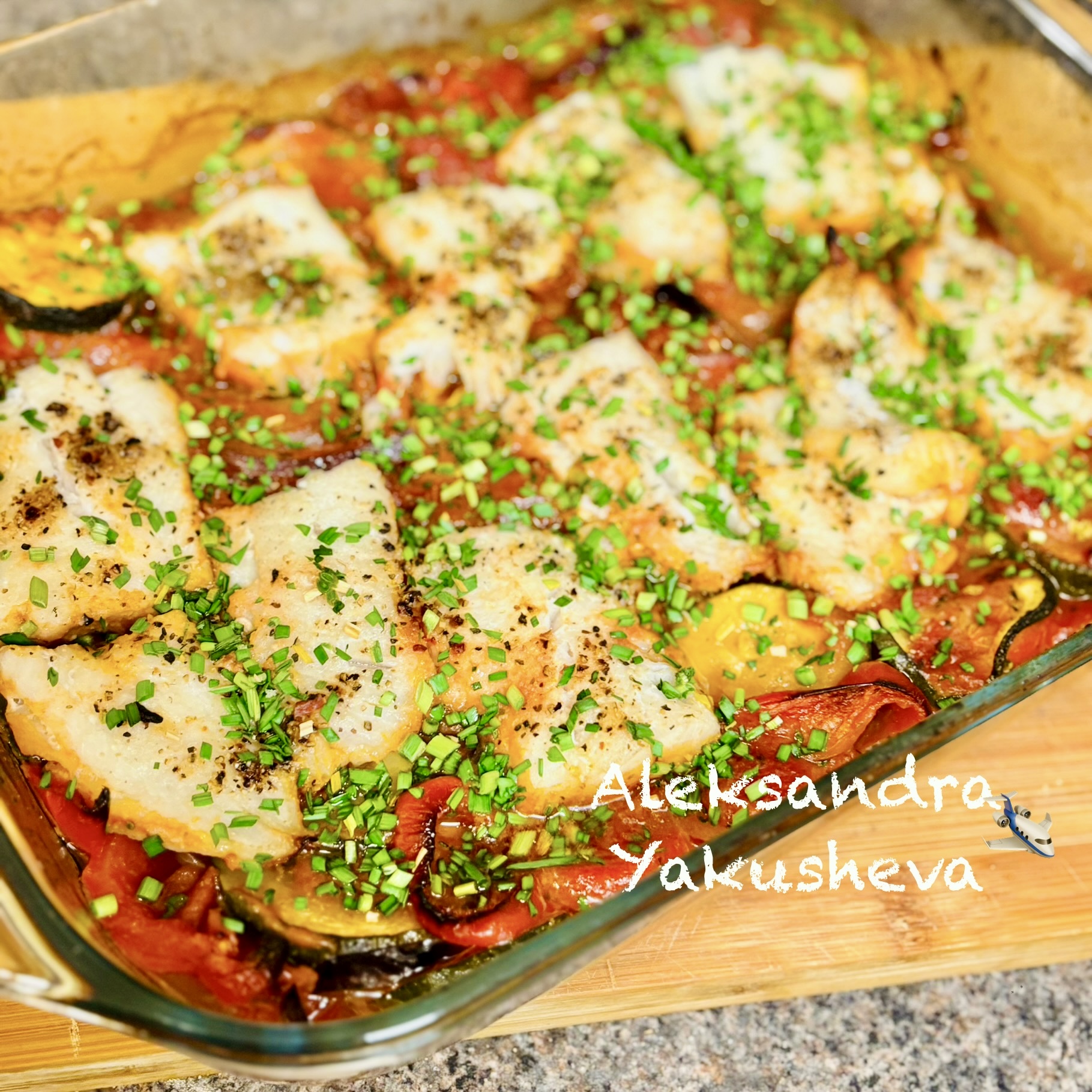 Треска с овощами в духовке