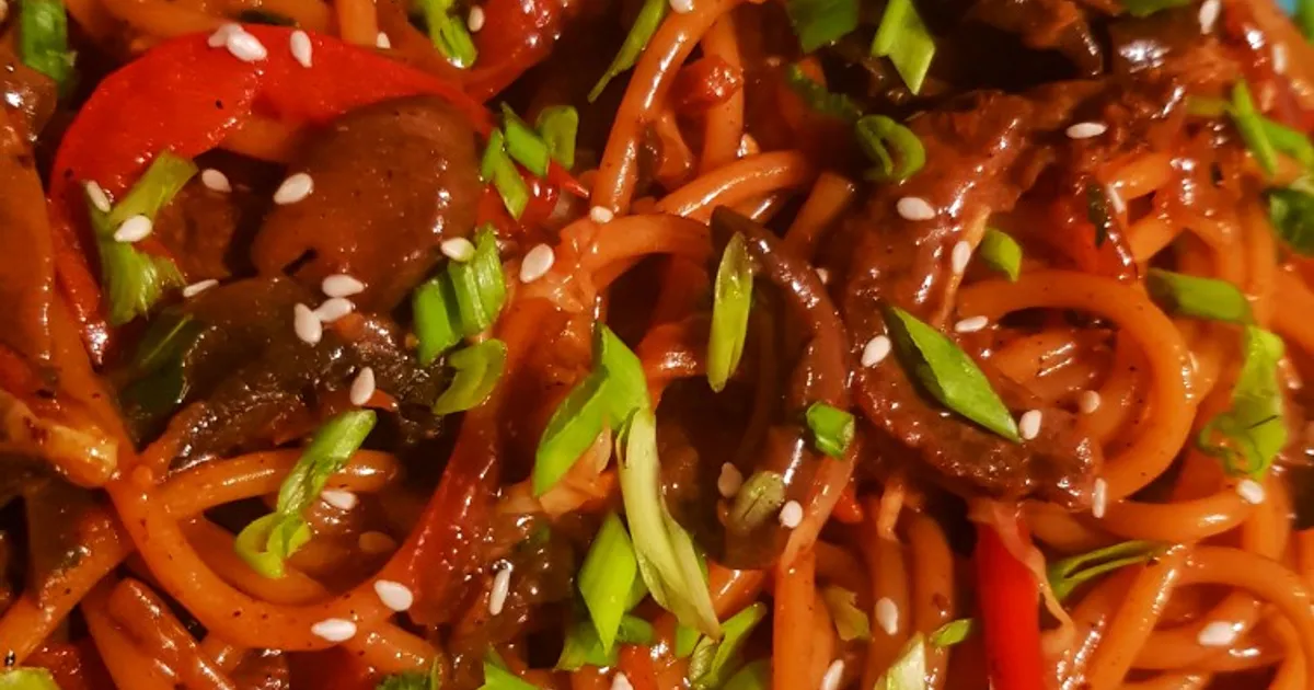 Лапша по-азиатски с мясом, грибами и овощами🍜🍜🍜 рецепт с фото пошаговый ...