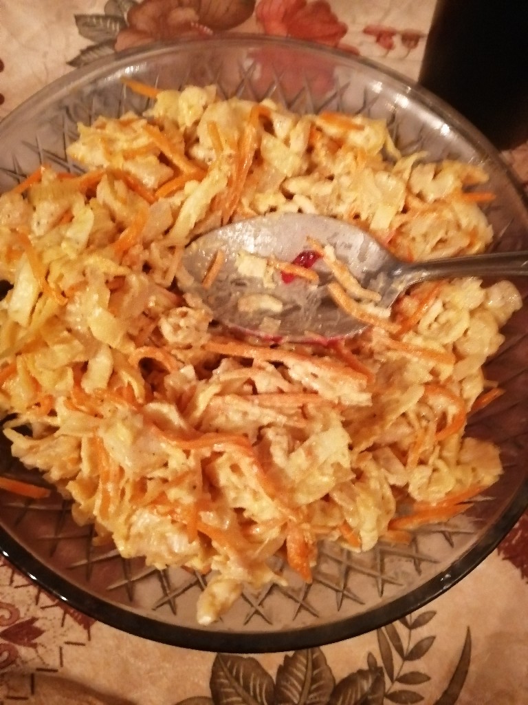 Салат с яичными блинами