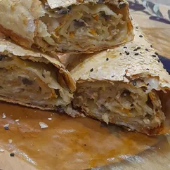 Лаваш с фаршем и сыром