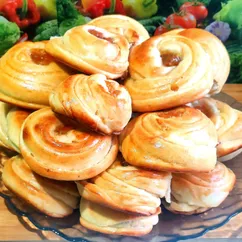 Булочки с абрикосовым джемом 