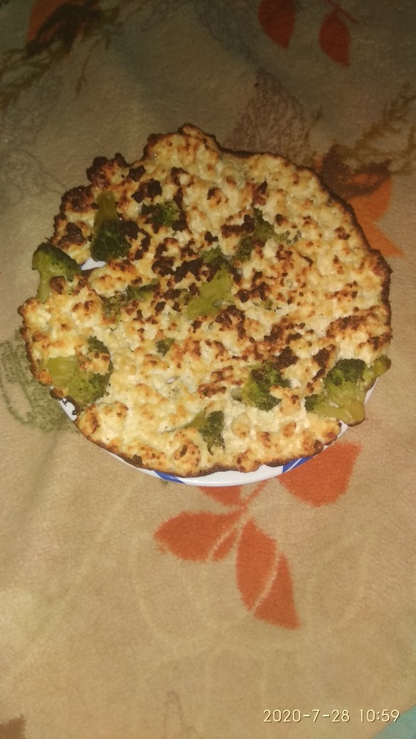 ПП запеканка из творога с брокколи