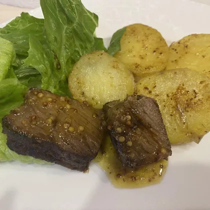 Жареная картошка с говядиной