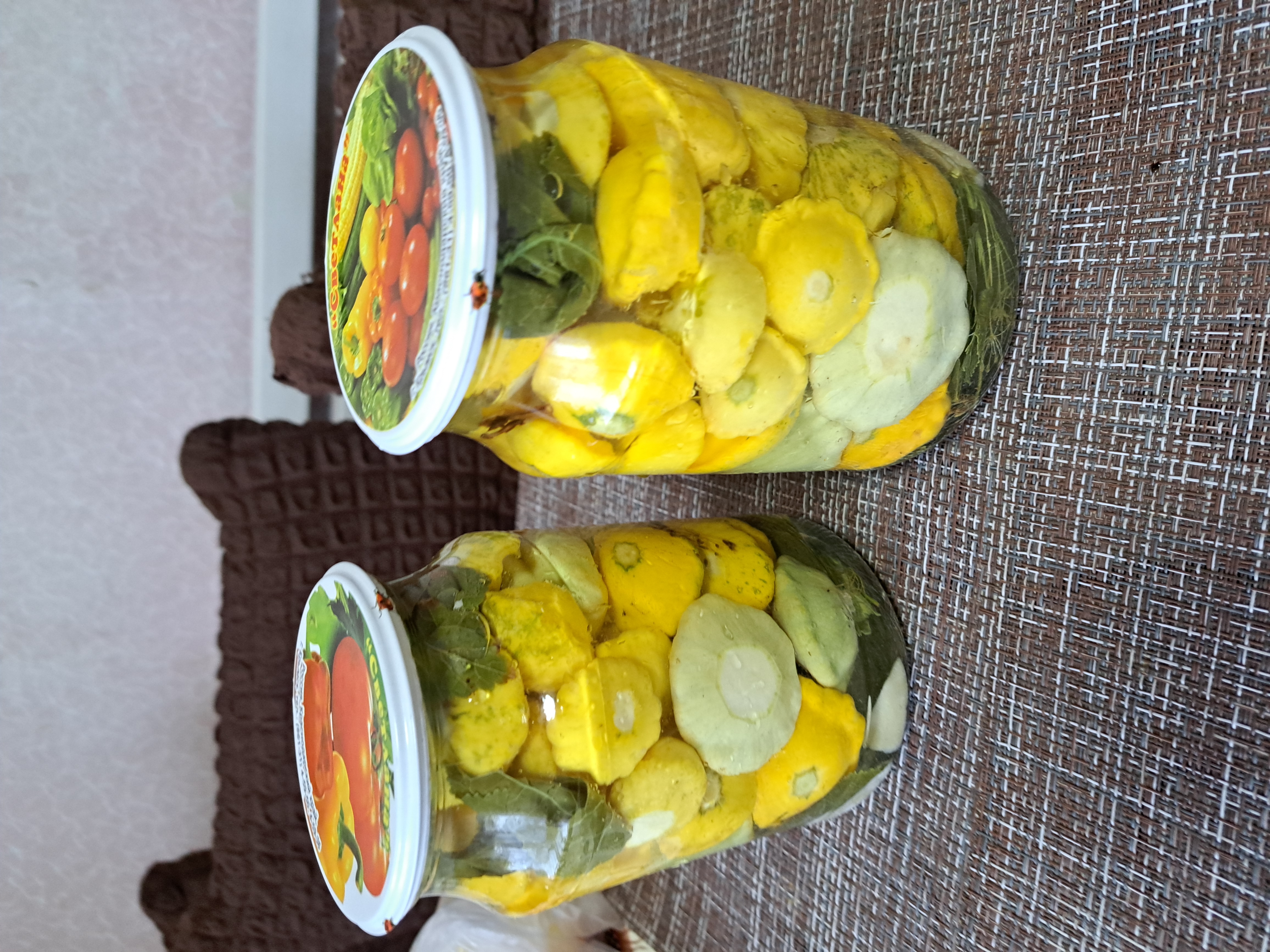 Маринованные патиссоны 