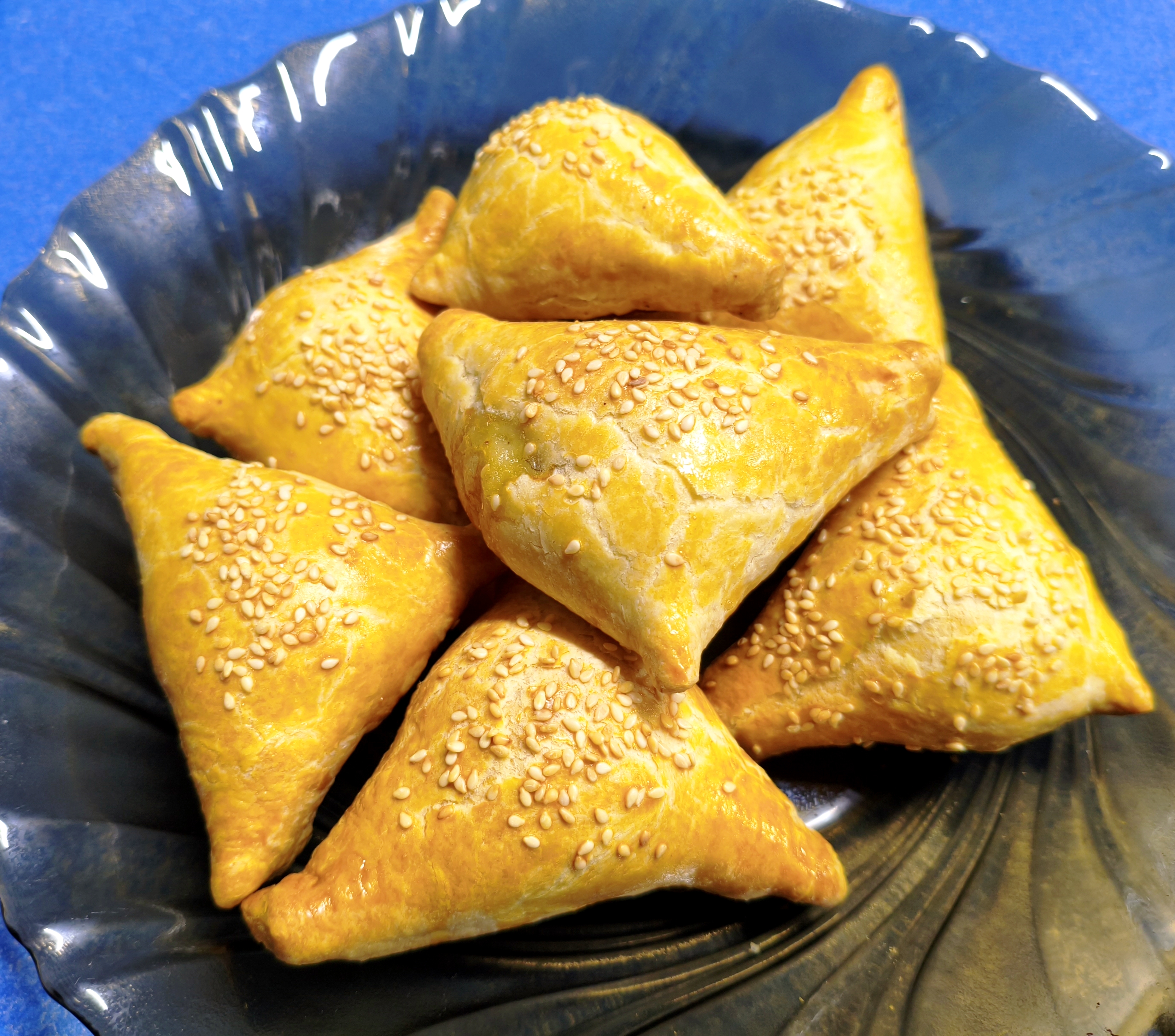 Самса из готового слоеного теста  в аэрогриле