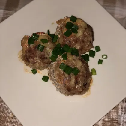 Мясные ёжики с рисом и морковью