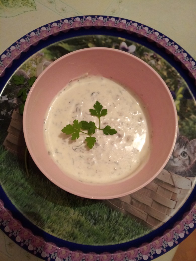 Сметанно-грибной соус