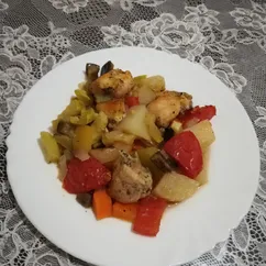 Овощное рагу с куриной грудкой