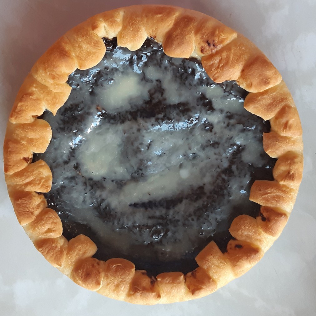 Пирог с черносливом - пошаговый рецепт с фото