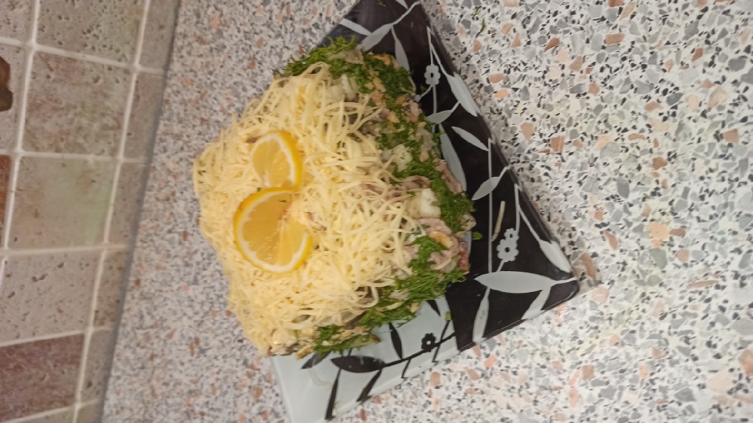 Салат с тунцом и цветной капустой