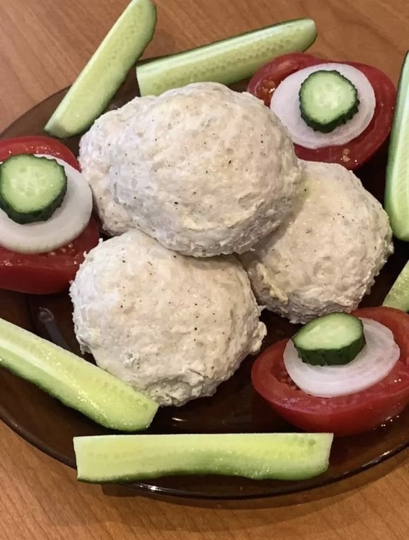 Нежные котлетки из мяса птицы в духовке