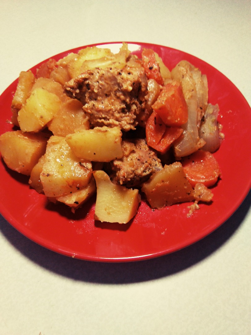 Картофель с мясом в рукаве