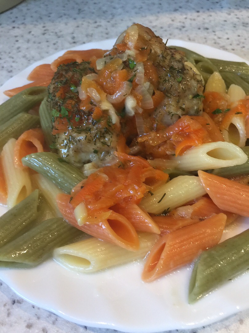 Рыба тушёная с овощами