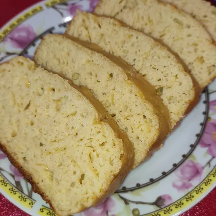 Безглютеновый хлеб с сыром и укропом 