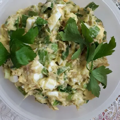 Салат из тунца и яиц без майонеза
