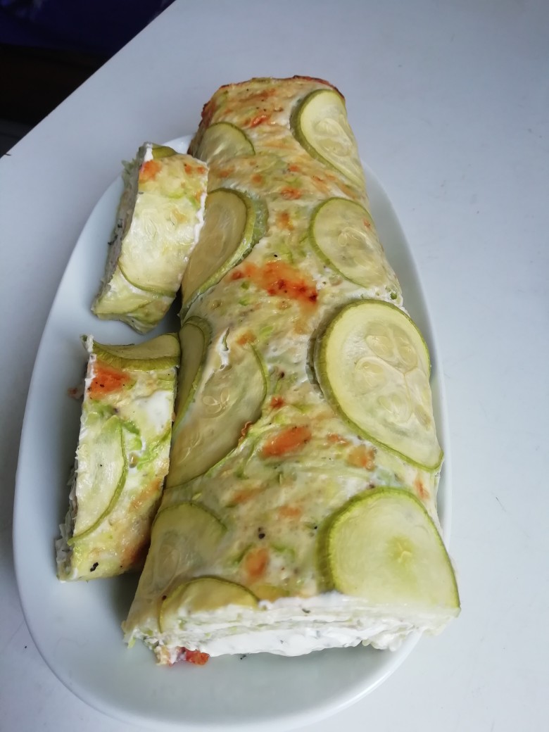 Кабачковый рулет