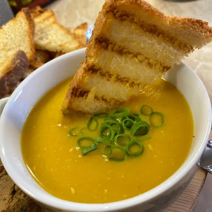 Горохово-овощной суп - пюре с копчёной паприкой