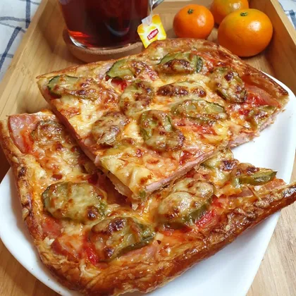 Пицца 🍕 с ветчиной и огурцом