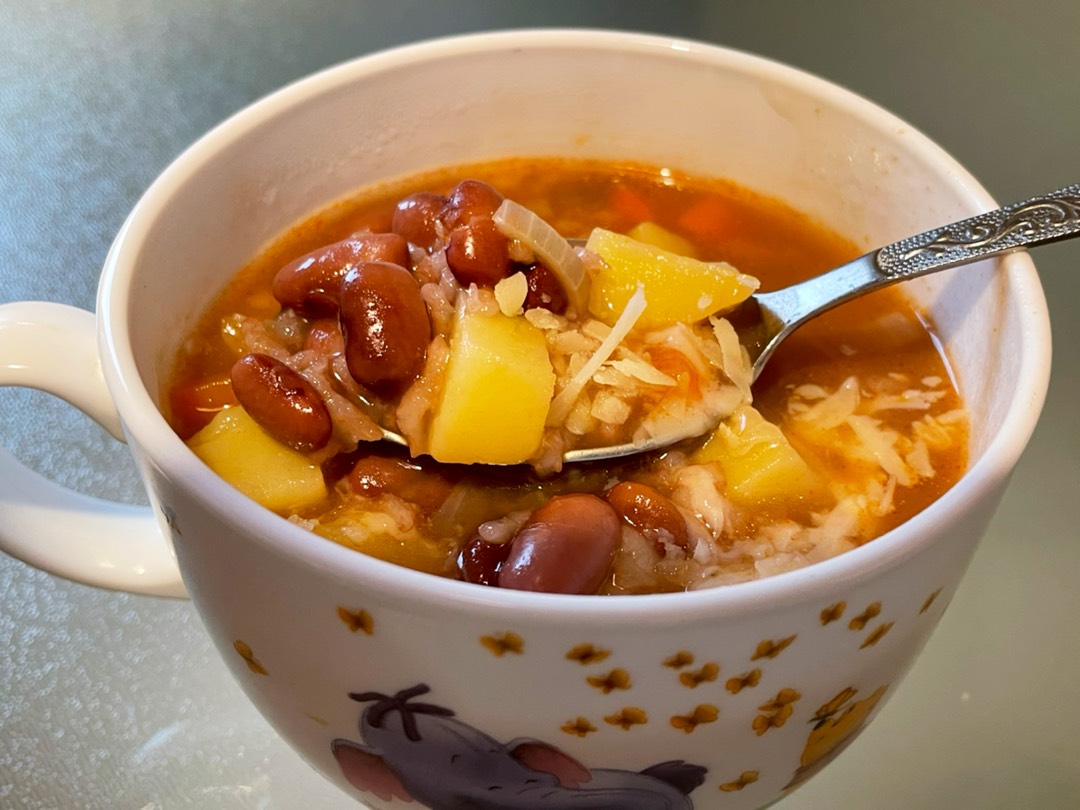 Фасолевый суп по-португальски